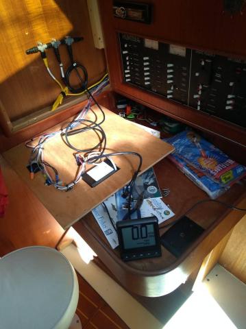 First part of the NMEA 2000 network set up